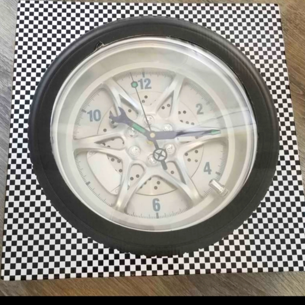 *LABOR DAY SALE* 14" Tire Rim Clock